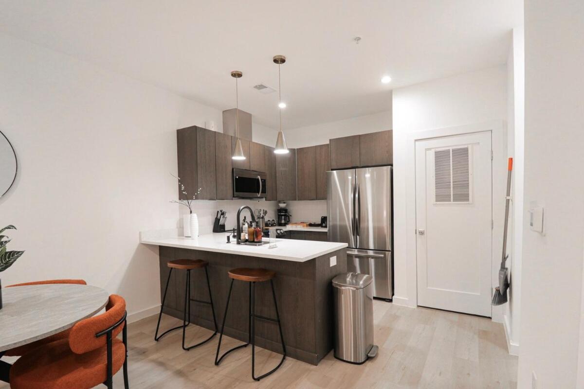 Apartment Unit 3 1bed With Queen Sofa Bed In The Heart Of Dc Washington
